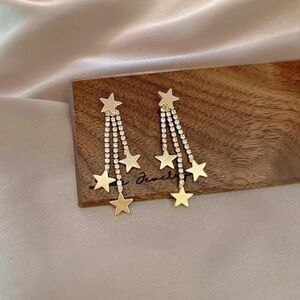 Stars Dangling Earrings